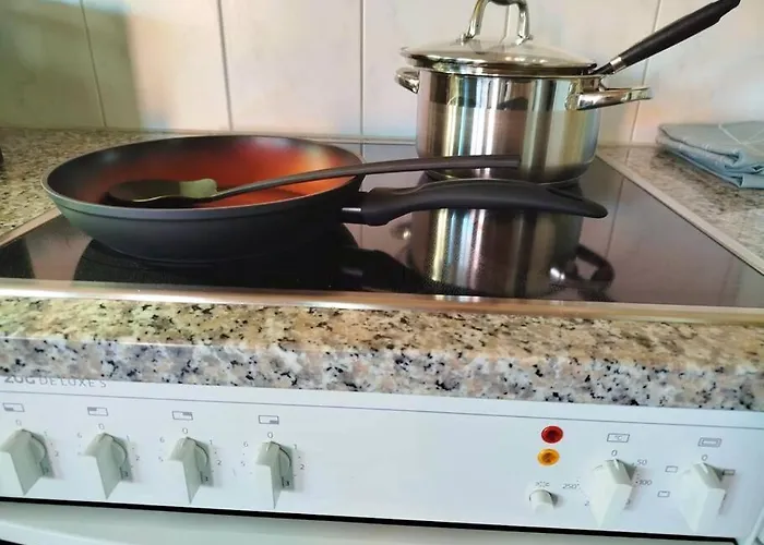 Ruhiges Mit Aussicht Fast Bis Nach Interlaken * Faulensee