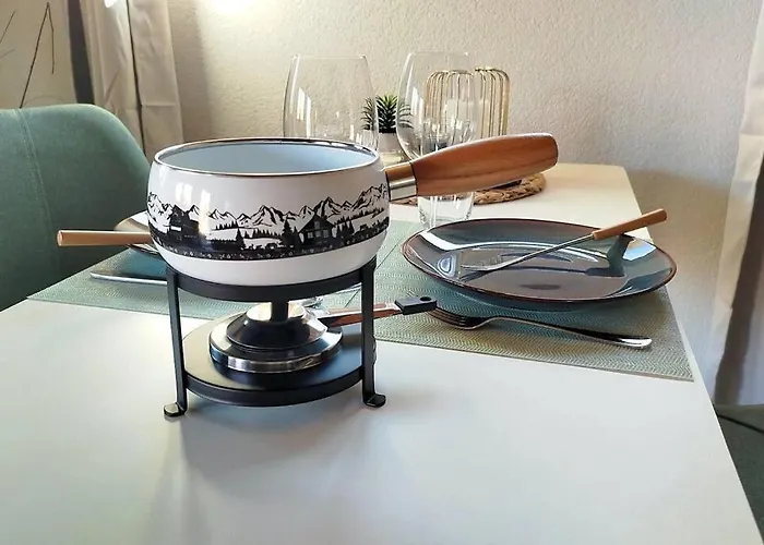 Ruhiges Mit Aussicht Fast Bis Nach Interlaken Appartamento *