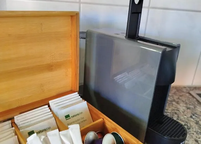 Ruhiges Mit Aussicht Fast Bis Nach Interlaken Appartamento *