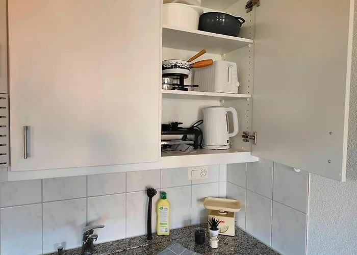 Ruhiges Mit Aussicht Fast Bis Nach Interlaken Appartamento *