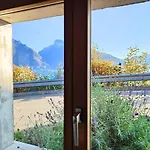 Ruhiges Mit Aussicht Fast Bis Nach Interlaken Appartement